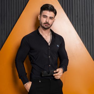 پیراهن مردانه مشکی مدل VQ