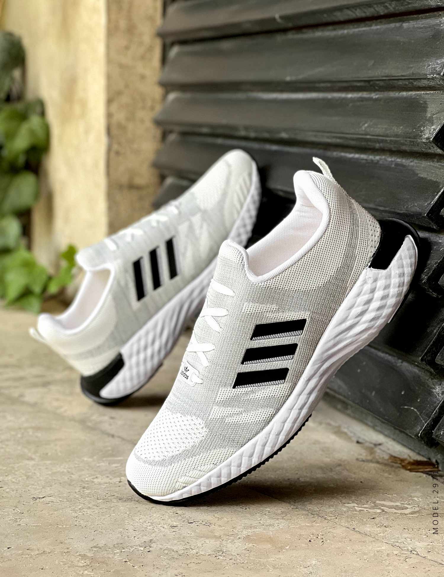 کفش ورزشی مردانه Adidas مدل 29715