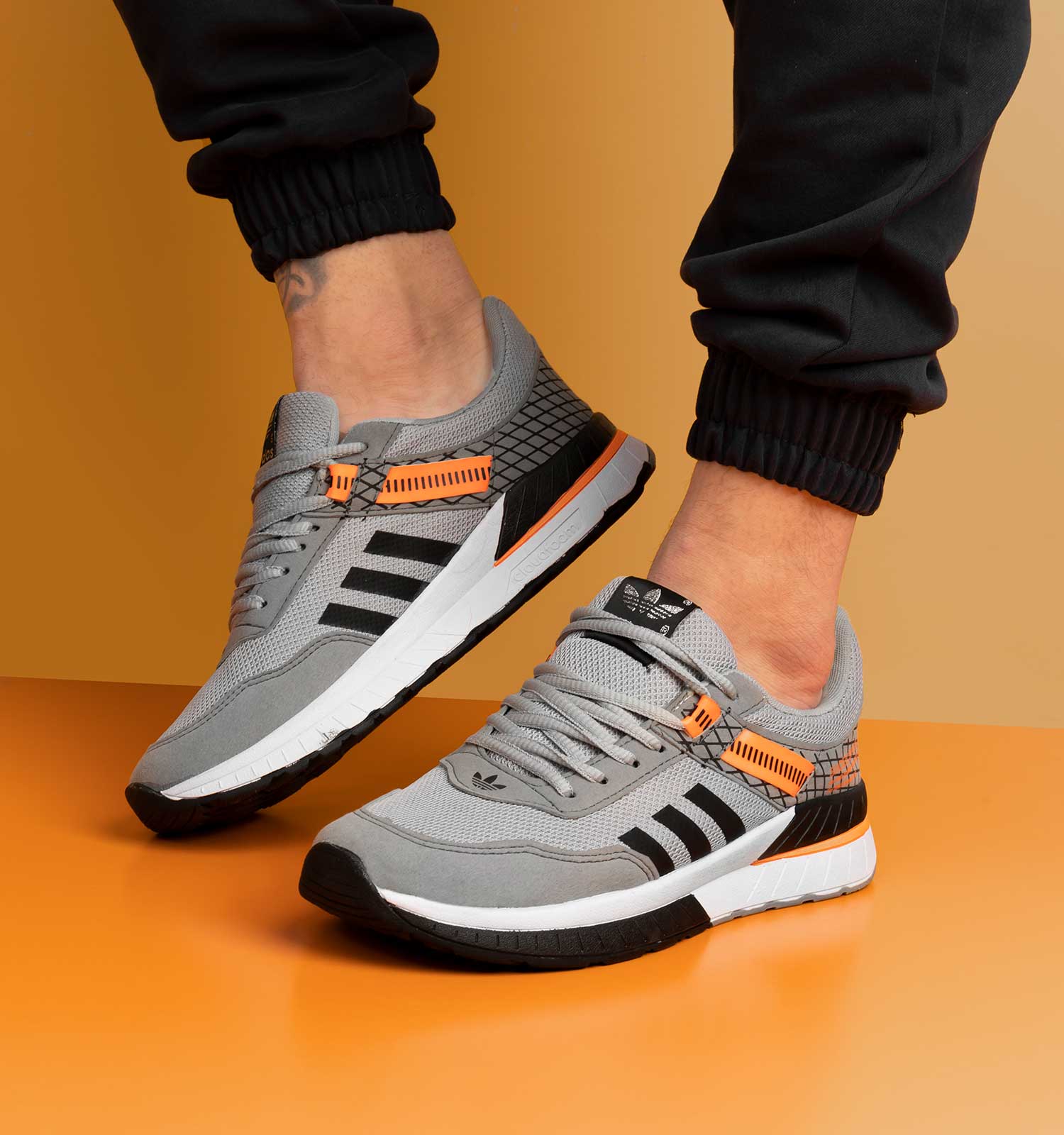 کفش ورزشی مردانه Adidas مدل 28854