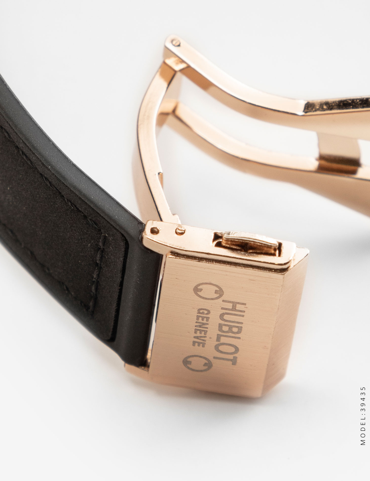 ساعت مچی عقربه ای مردانه Hublot مدل 39435