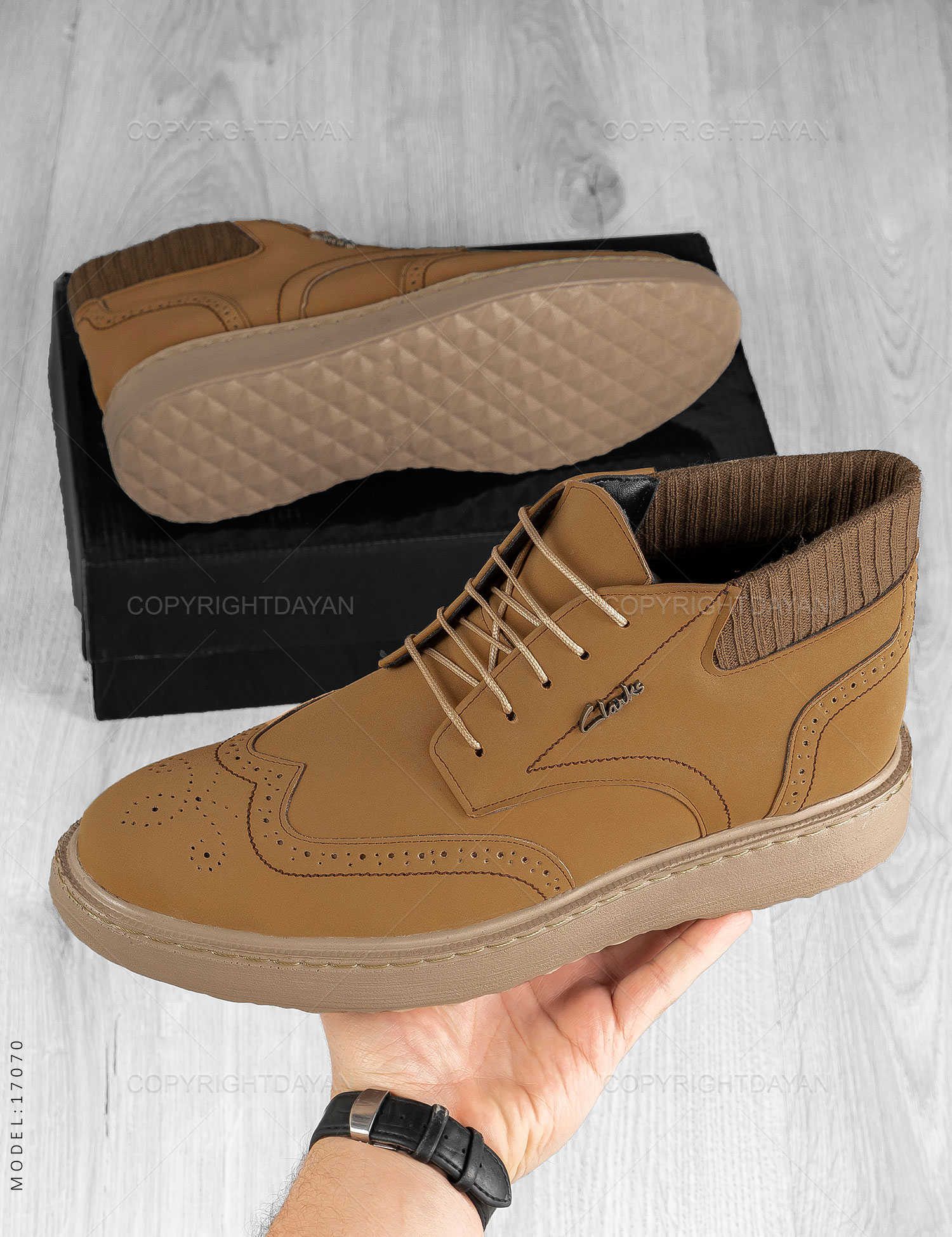 نیم بوت مردانه Clarks مدل 17070