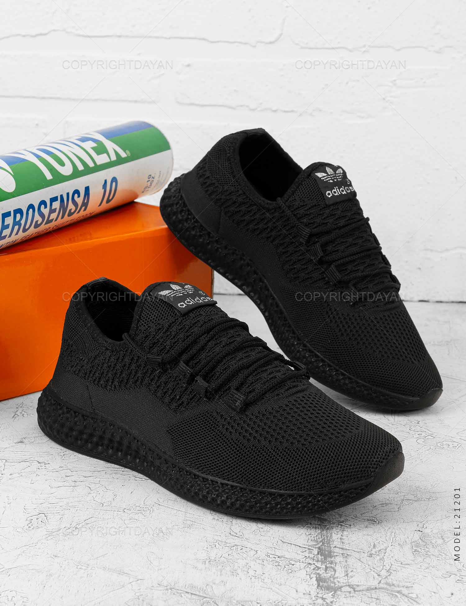 کفش ورزشی مردانه Adidas مدل 21201