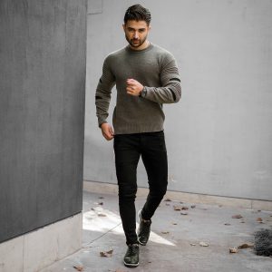 پلیور زاپ دار مردانه خاکی مدل solan