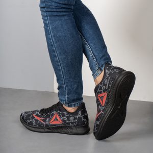 کفش مردانهReebok مشکی قرمز مدل Aishin T
