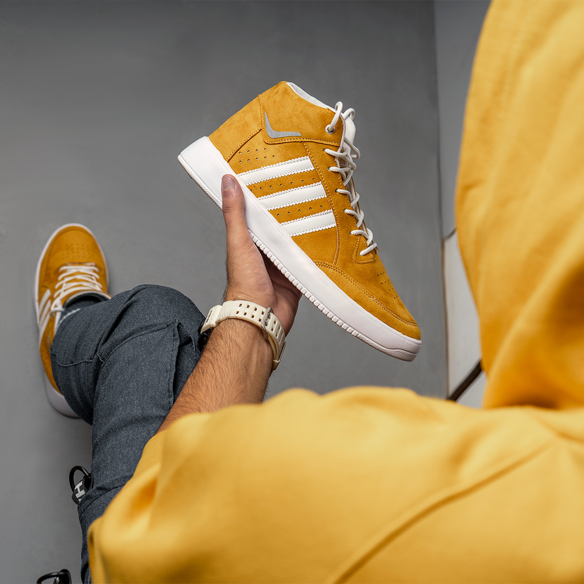 نیم بوت Adidas مردانه عسلی مدل sanil