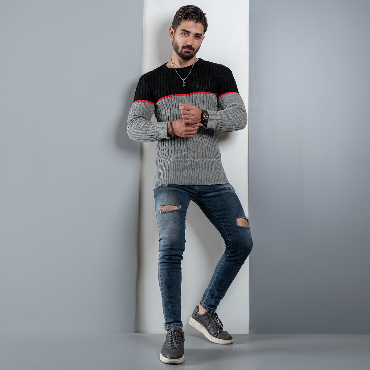 پلیور اندامی T طوسی مشکی مردانه مدل Adnan