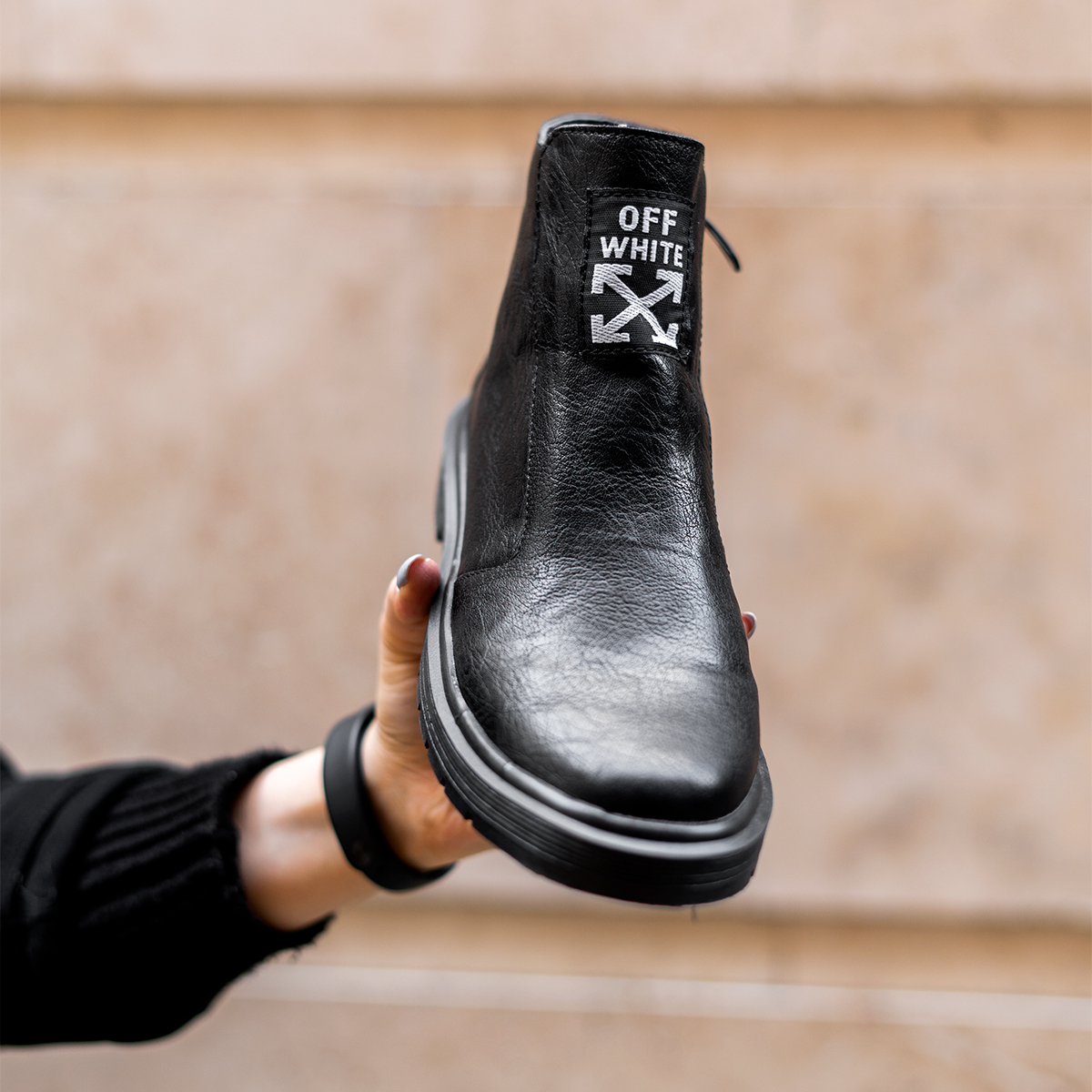 نیم بوت off white زنانه مشکی مدل Nili