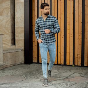 پیراهن مردانه T چهار خونه ابی کم رنگ مدل zava