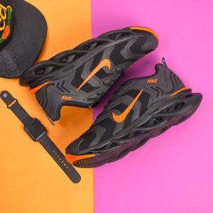 کفش مردانهNike مشکی مدل Araz