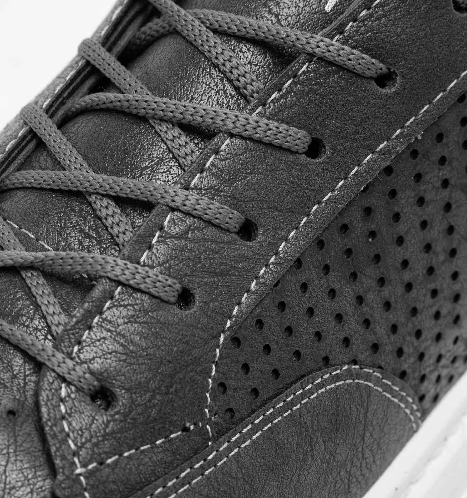 کفش ورزشی مردانه Adidas مدل 35735