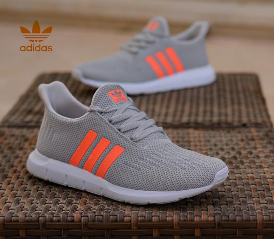 کفش مردانه Adidas مدل Jerry طوسی