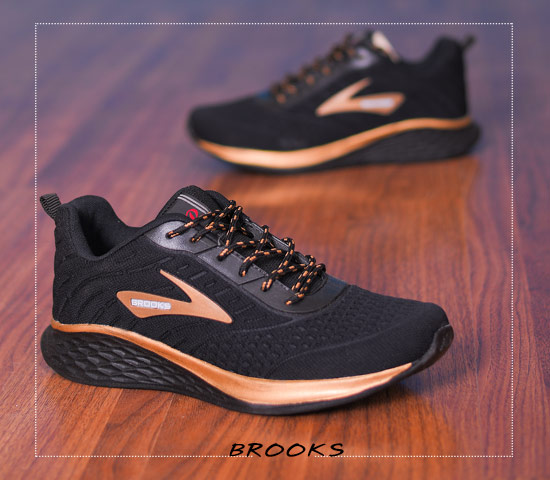 کفش مردانه Brooks مدل Soula طلایی