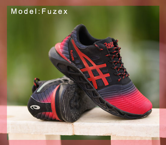کفش مردانه Asics مدل Fuzex مشکی،قرمز