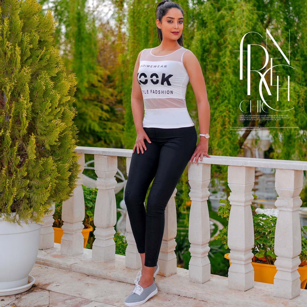 تاپ زنانه مدل Cook سفید
