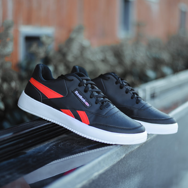 کفش مردانه Reebok مدل zoka مشکی قرمز