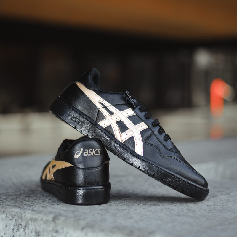 کفش asics مدل Faran مشکی طلایی