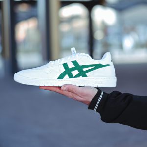 کفش asics مدل Faran سفیدسبز