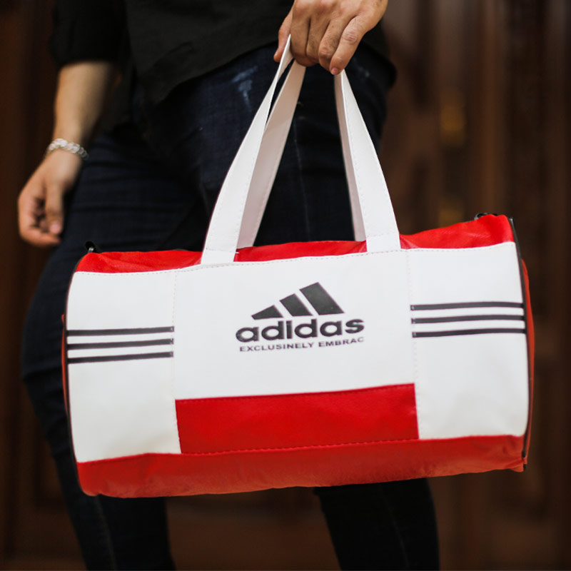 ساک ورزشی adidas مدل EMBRAC قرمز