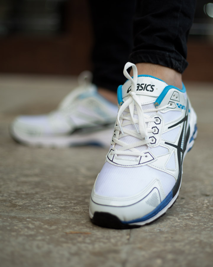 کفش مردانه Asics مدل Gel سفید آبی