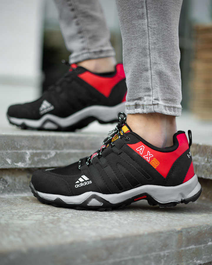 کفش مردانه Adidas مدل Sosalo مشکی قرمز