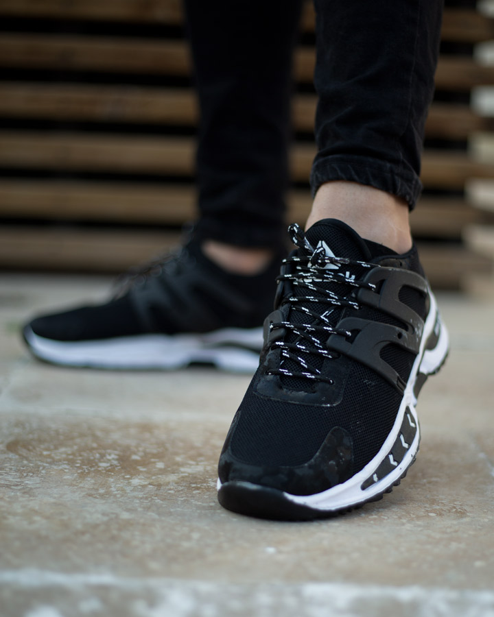 کفش مردانه Reebok مدل Stock مشکی سفید