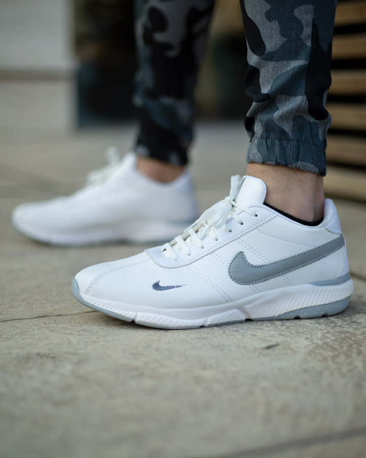 کفش مردانه Nike مدل ARYA سفید طوسی