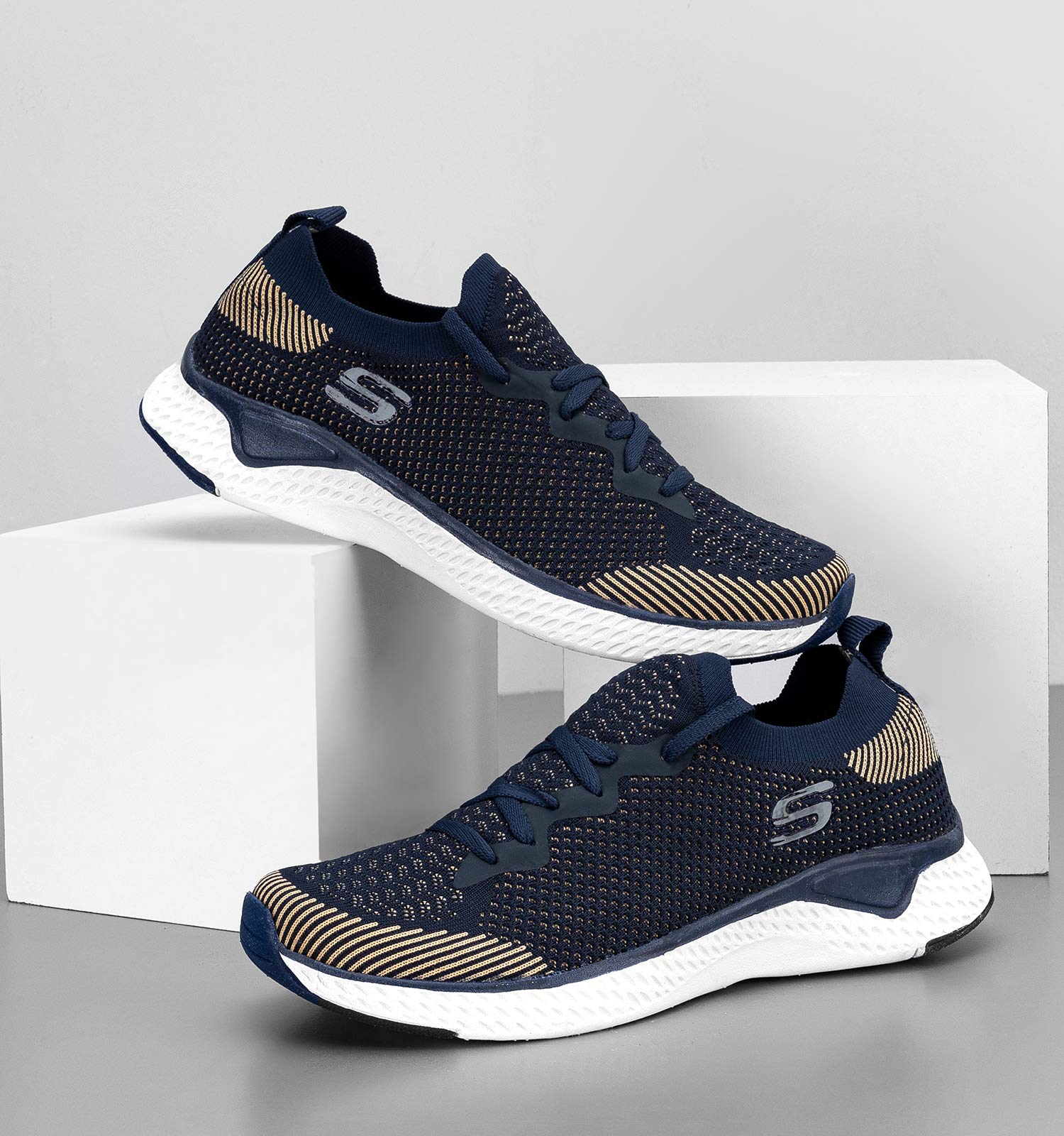 کفش ورزشی مردانه Skechers مدل 24188