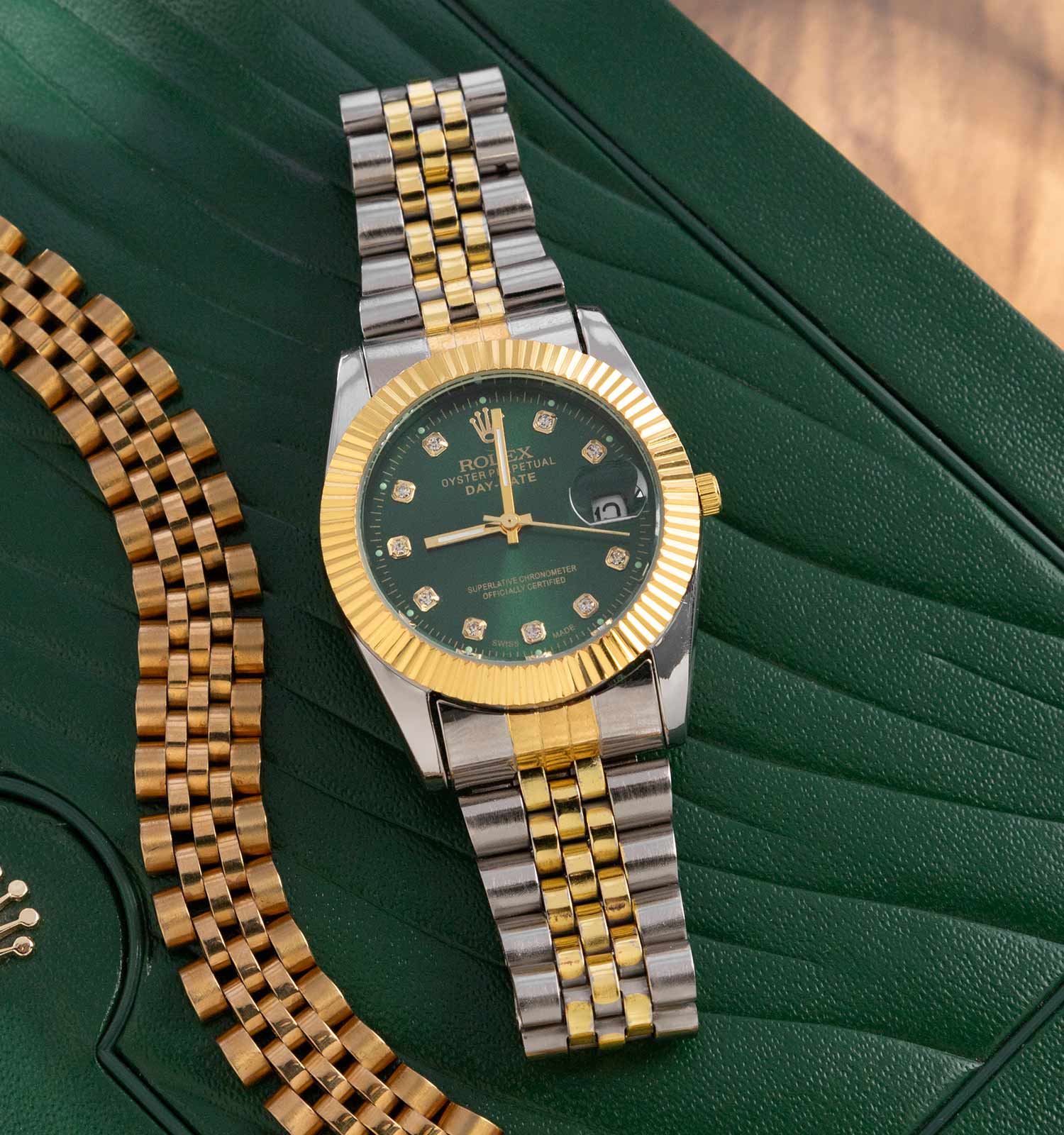 ساعت مچی عقربه ای مردانه Rolex مدل 40700