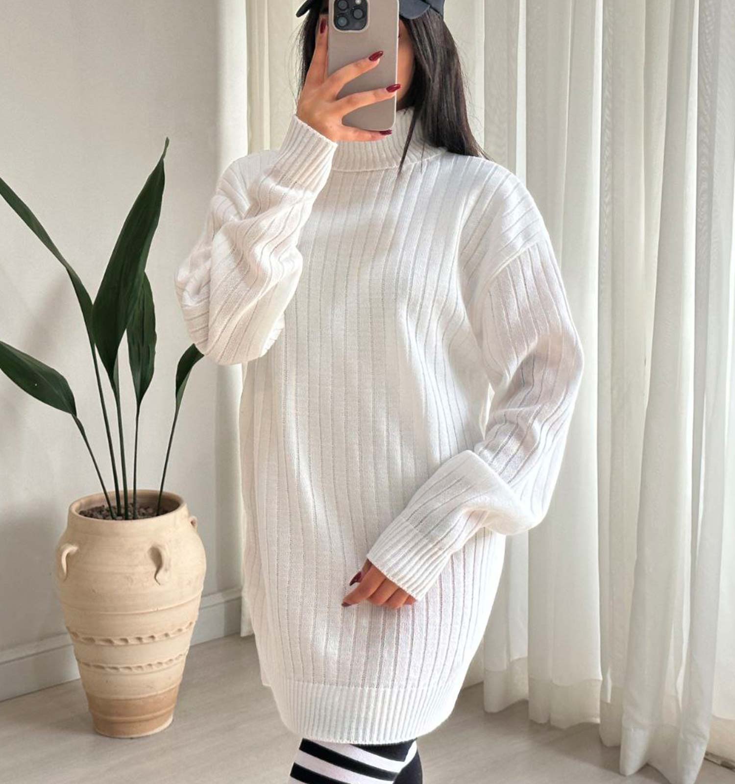 تونیک بافت زنانه آستین بلند یقه اسکی سفید فری سایز مدل 45668