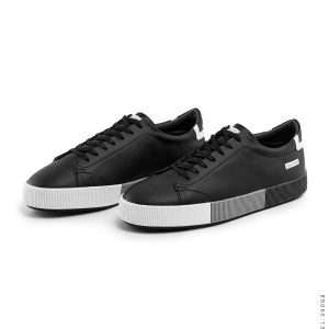 کفش روزمره مردانه Pull & Bear مدل 39068
