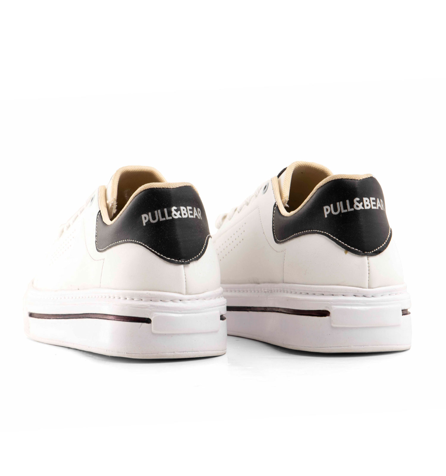 کفش اسپرت Pull & Bear مردانه سفید بندی مدل 43446