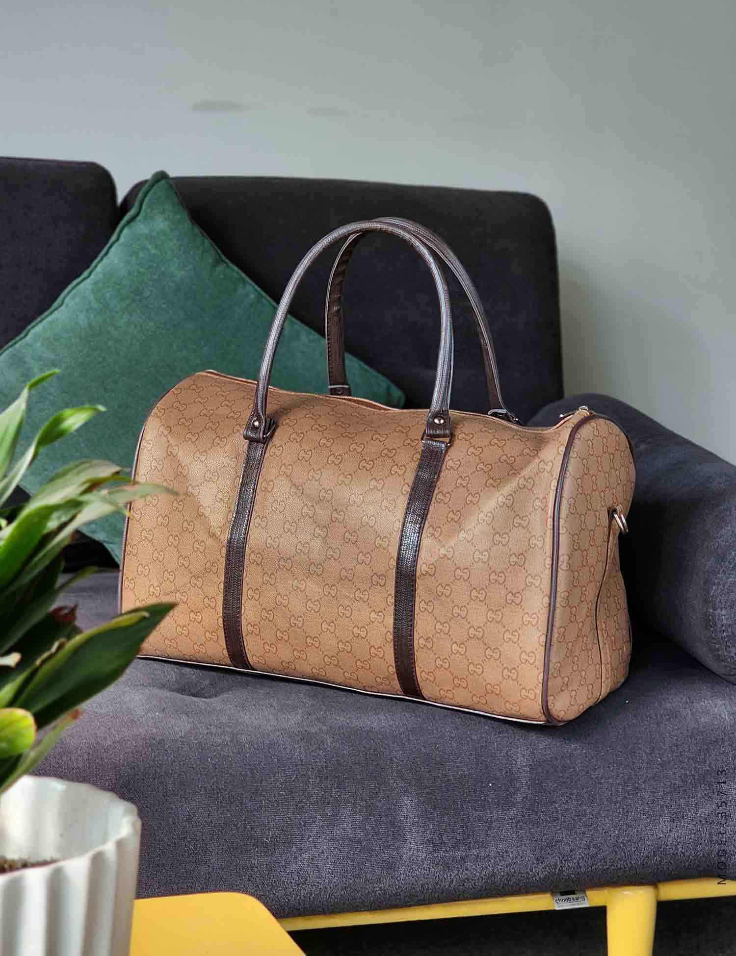 ساک دستی اسپرت Gucci مدل 35713