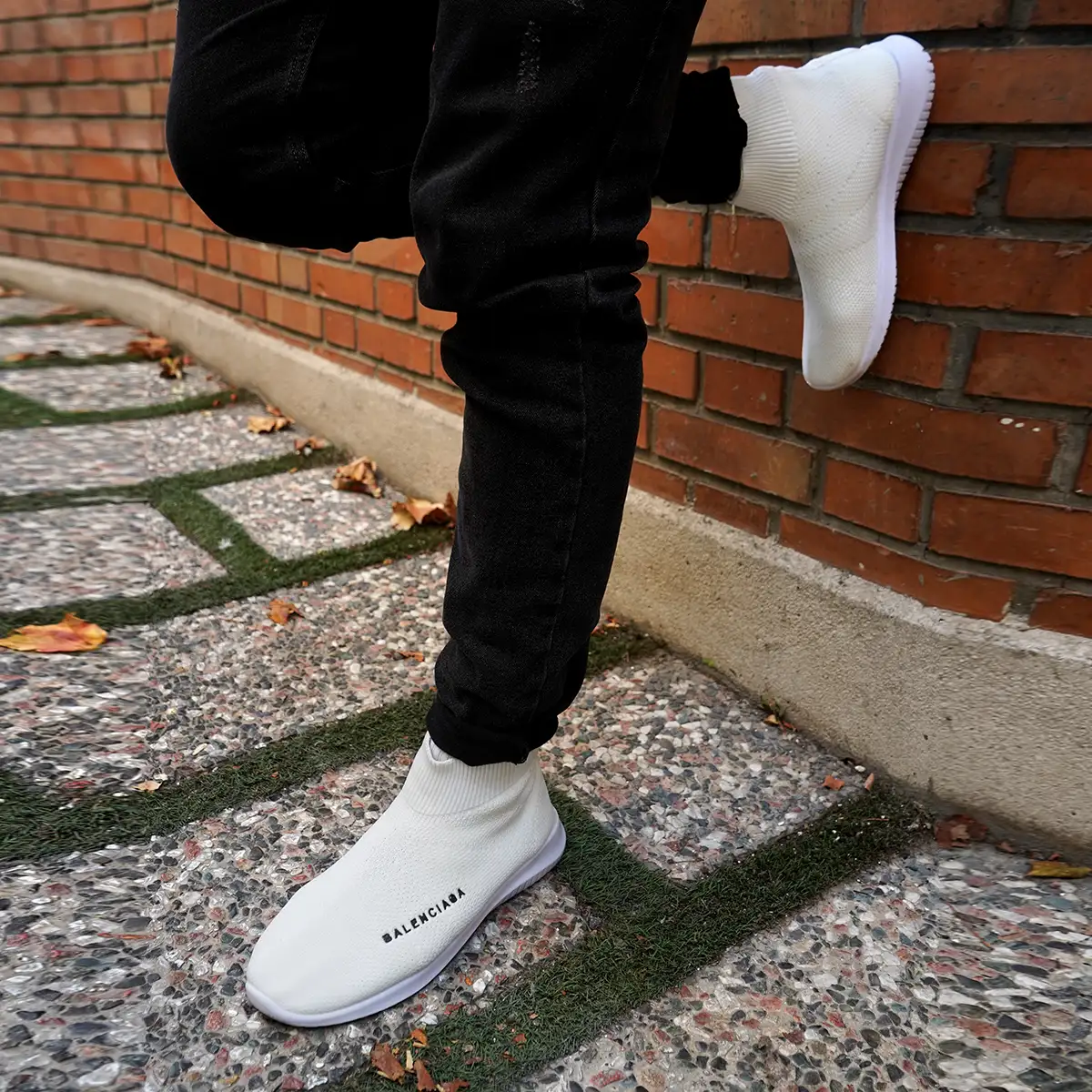 کفش Balenciaga مردانه سفید مدل B66