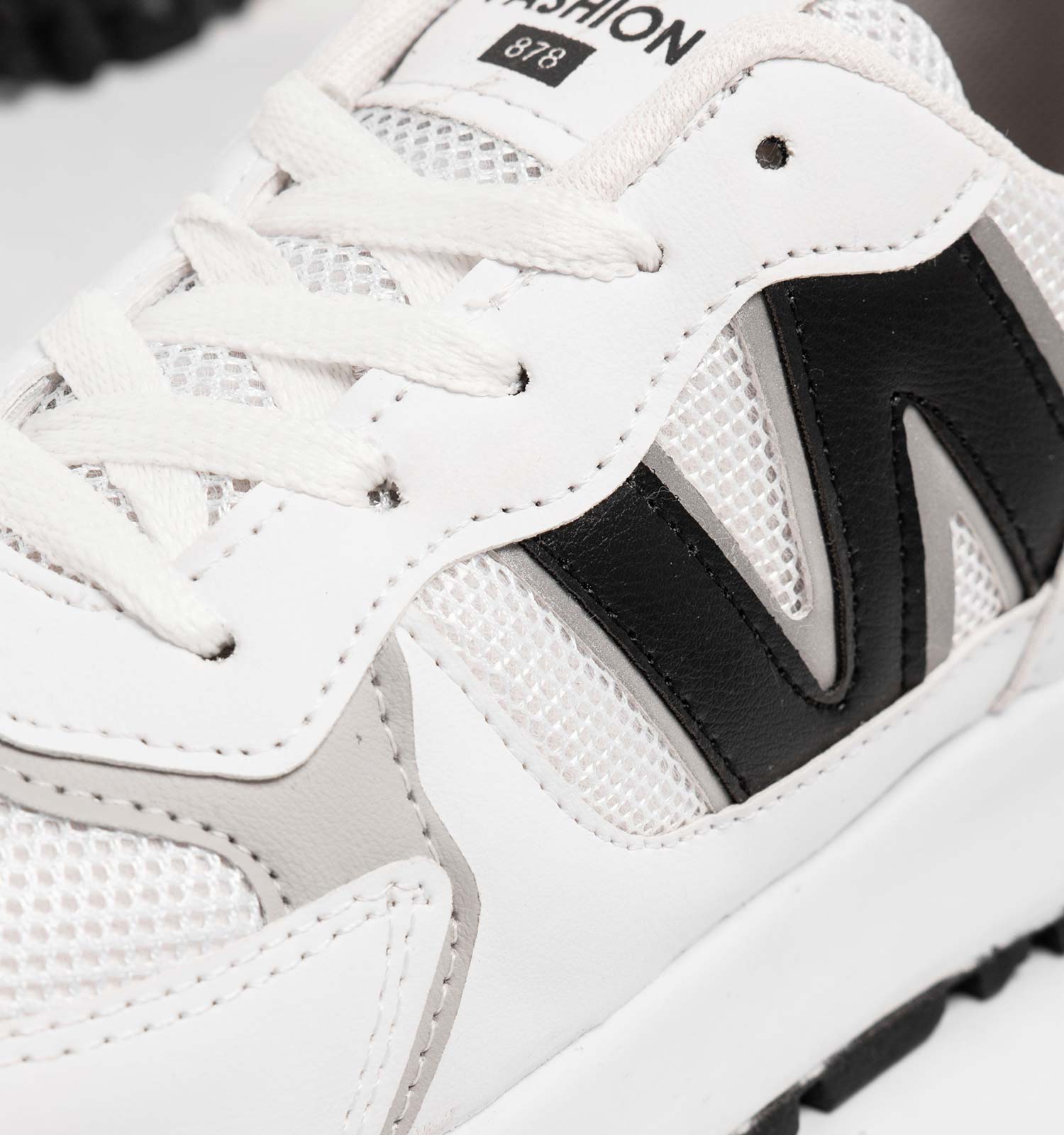 کفش ورزشی زنانه New Balance مدل 35802
