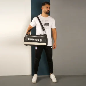 کیف ورزشی مشکی مدل Juventus
