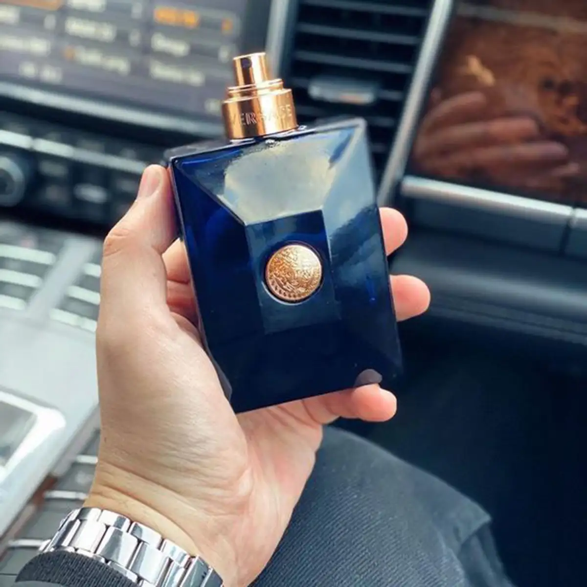 ادکلن مردانه مدل Versace Dylan Blue