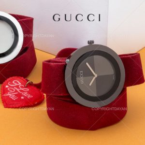 ساعت Gucci طرح love