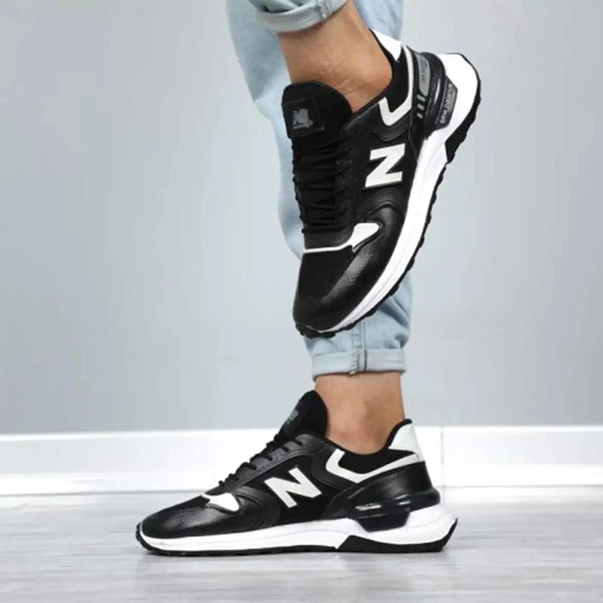 کفش ورزشی مردانه New Balance مشکی مدل Darman