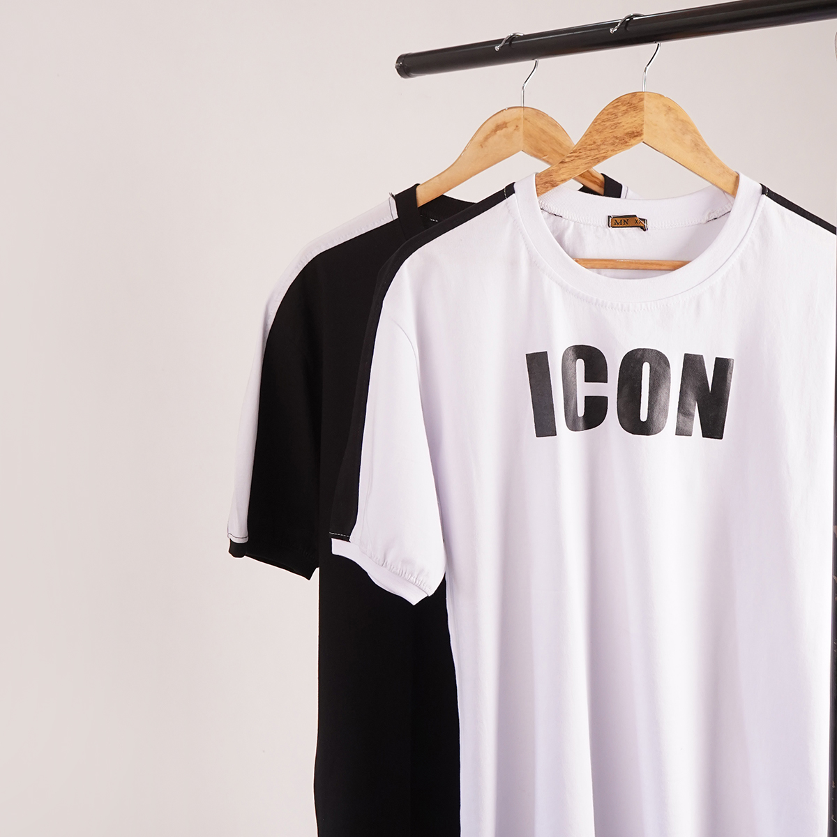 تیشرت مردانه سفید مدل ICON