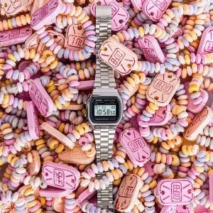 ساعت نقره ای نوستالژی Casio زنانه