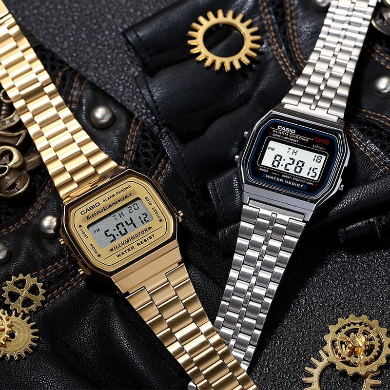 ساعت نقره ای نوستالژی Casio مردانه