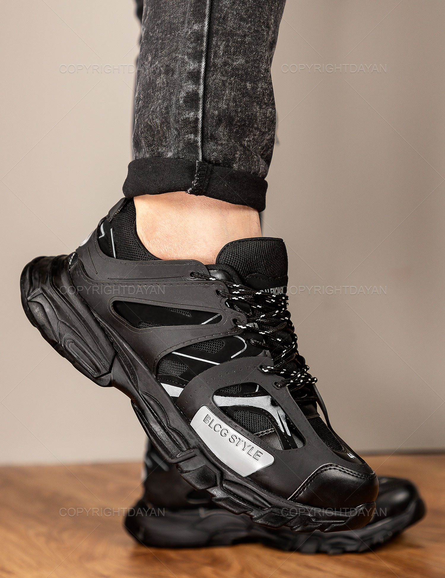 کفش مردانه Balenciaga مدل 12692