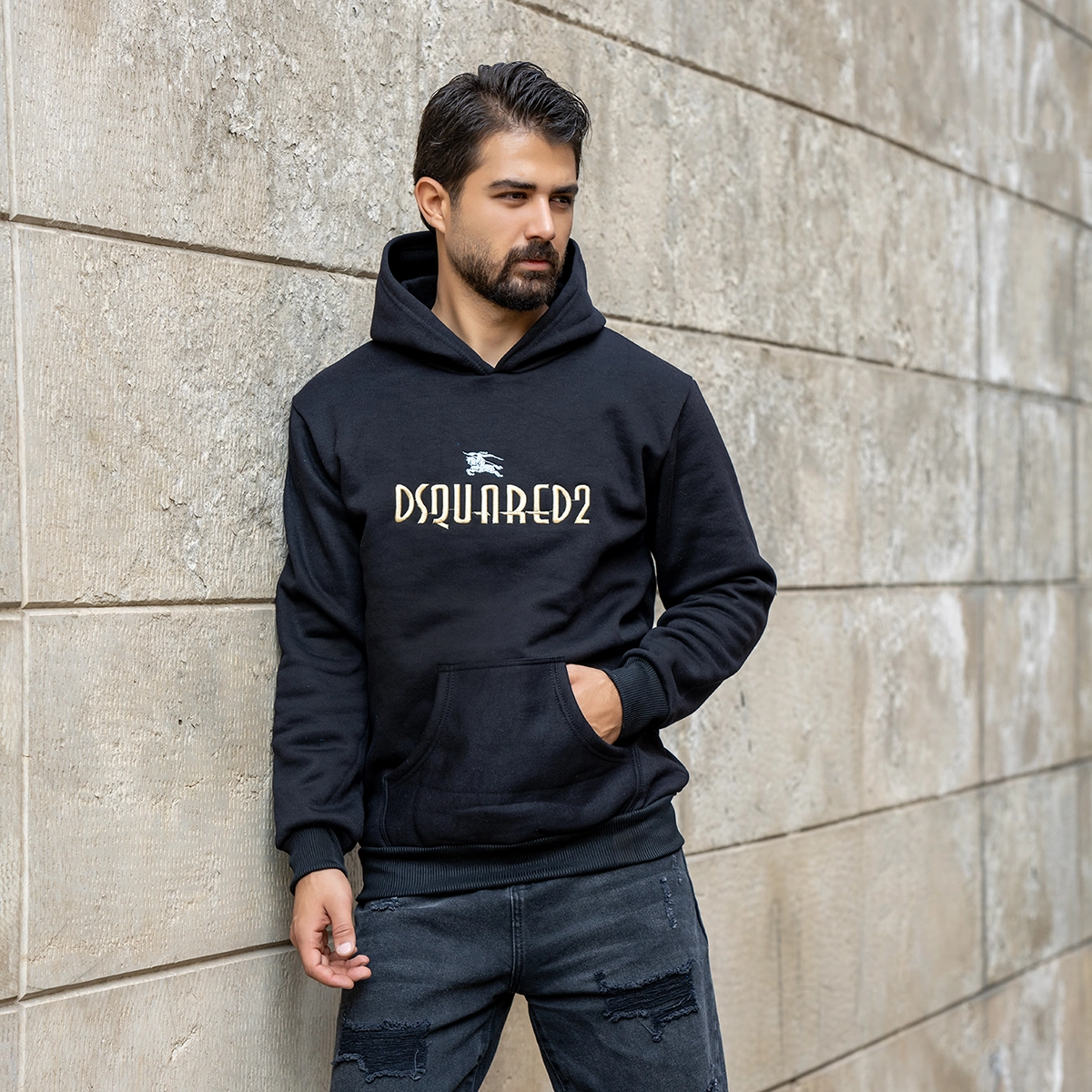 هودی مردانه مشکی DSQUARED2 مدل Behrad