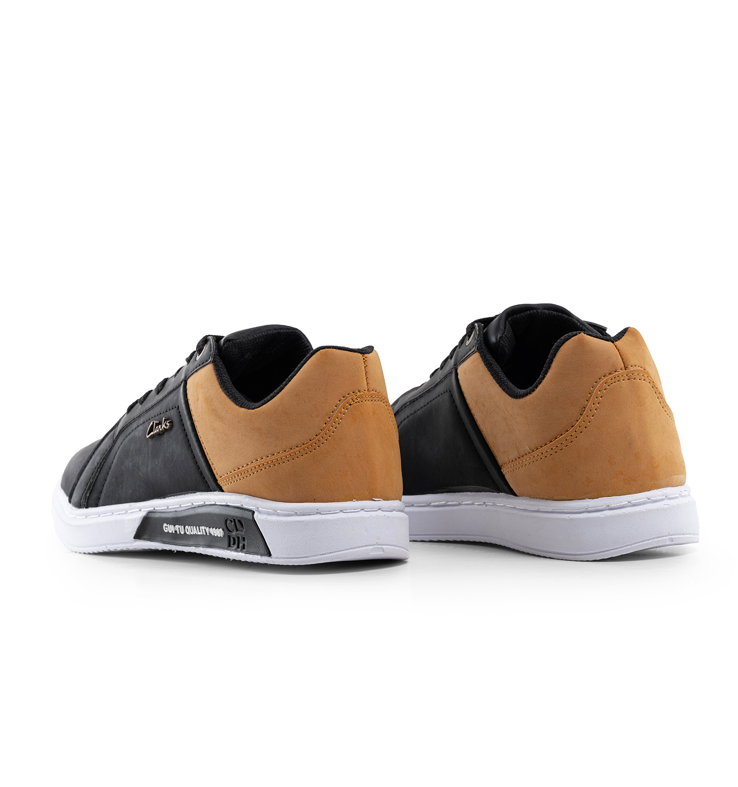 کفش اسپرت مردانه بند دار Clarks مدل 39797