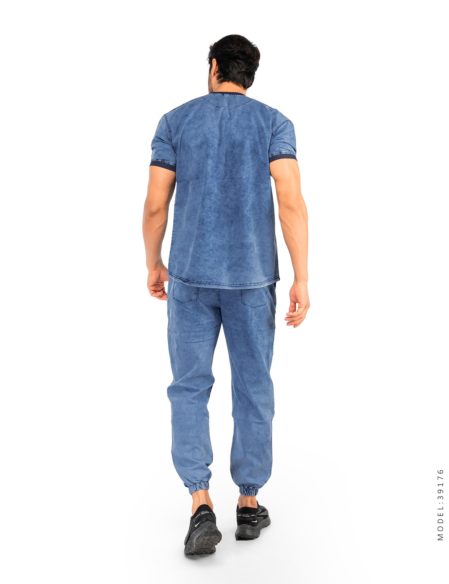 ست تیشرت شلوار اسپرت لی Skeacher مدل 39176