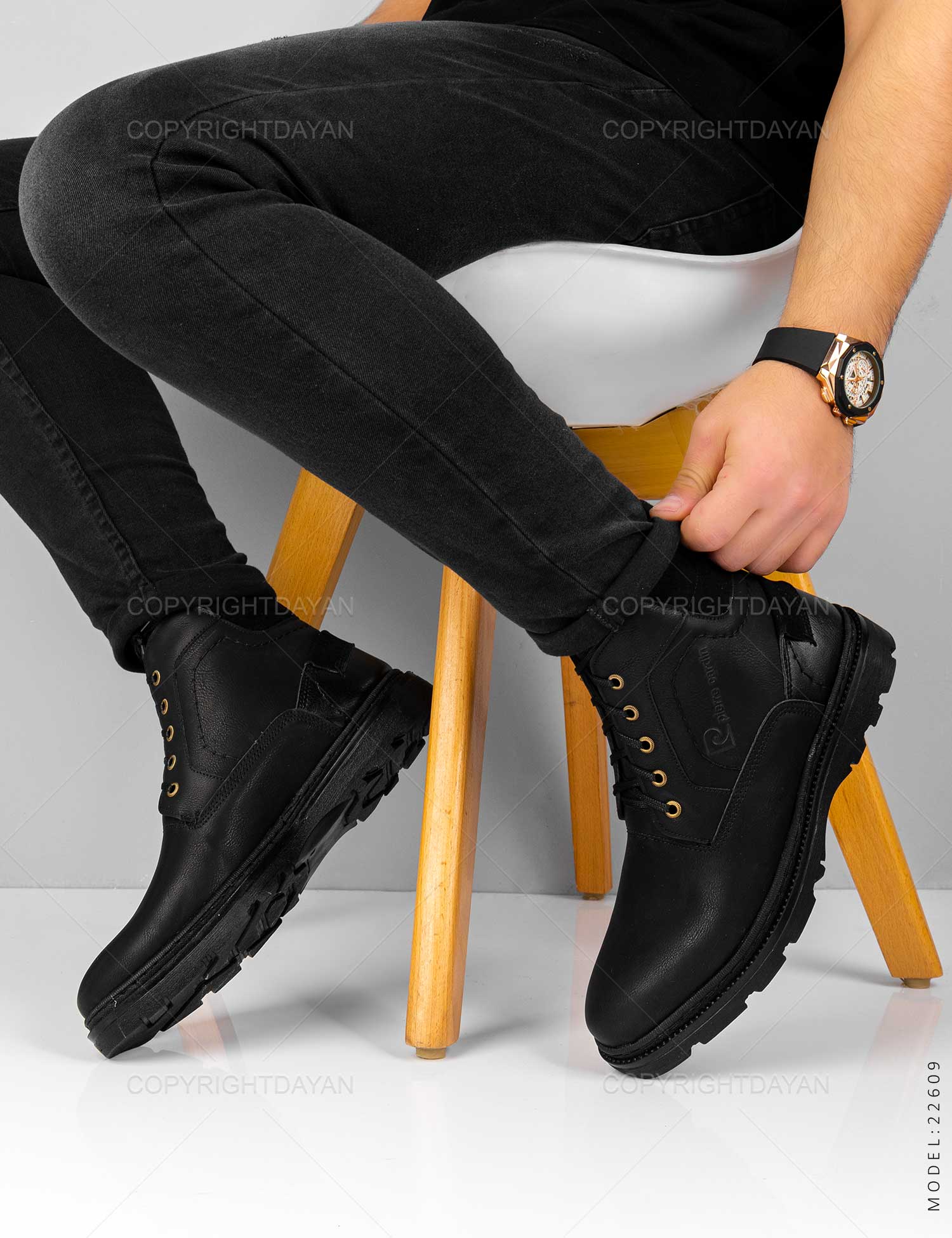 نیم بوت مردانه Pierre Cardin مدل 22609