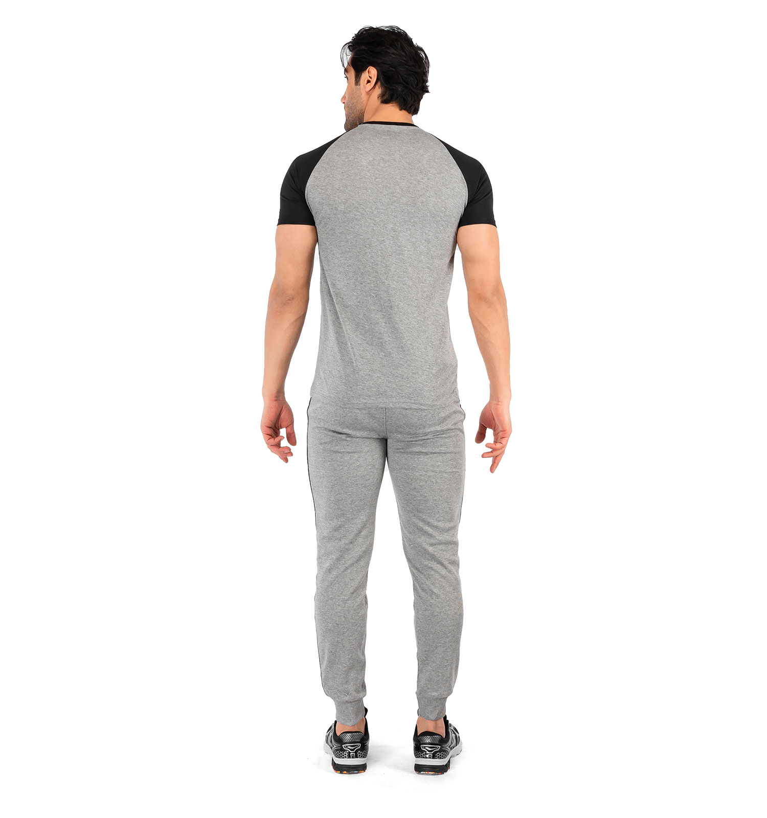 ست تیشرت شلوار مردانه آستین کوتاه طوسی Nike ساده یقه گرد مدل 43104