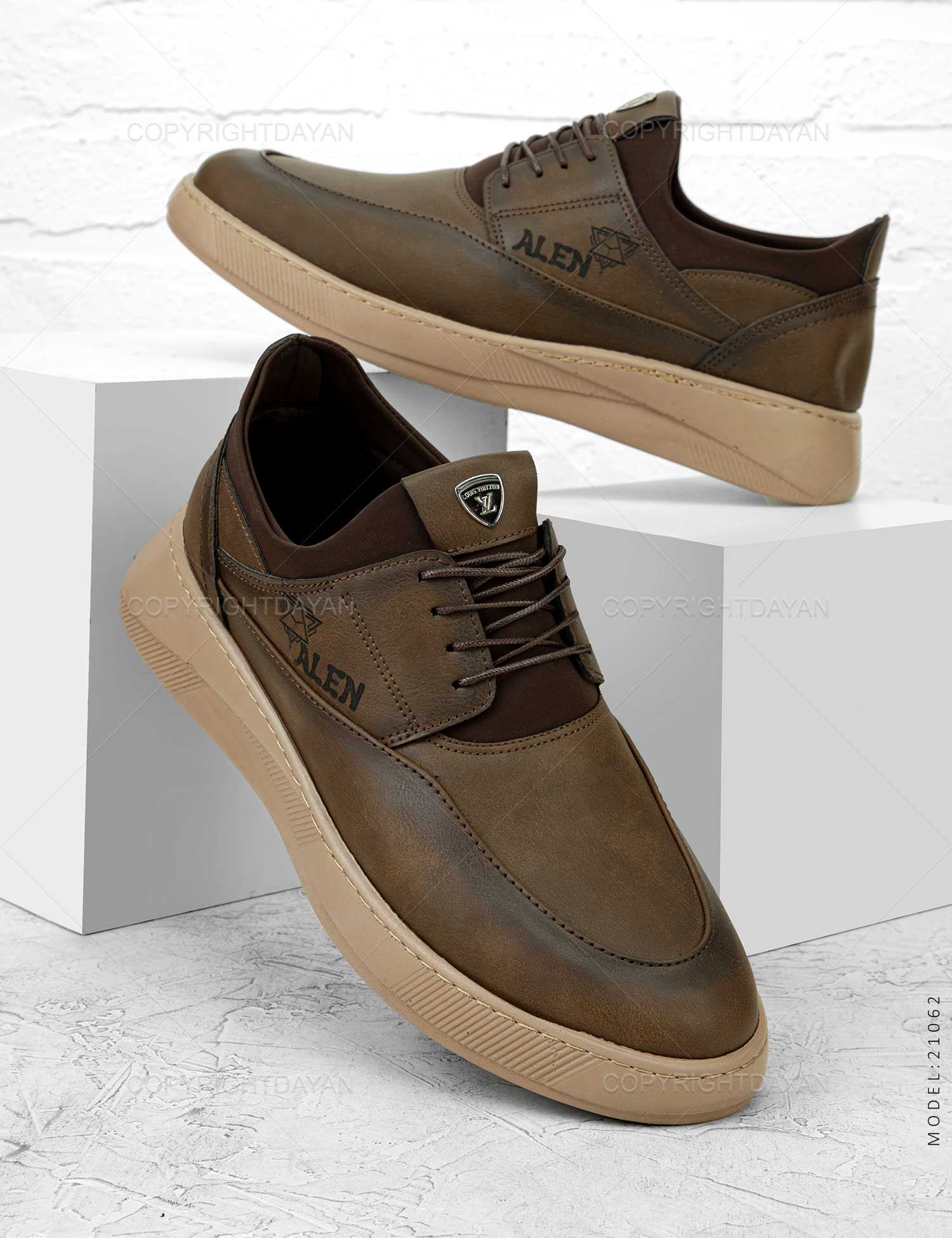 کفش روزمره مردانه Louis Vuitton مدل 21062