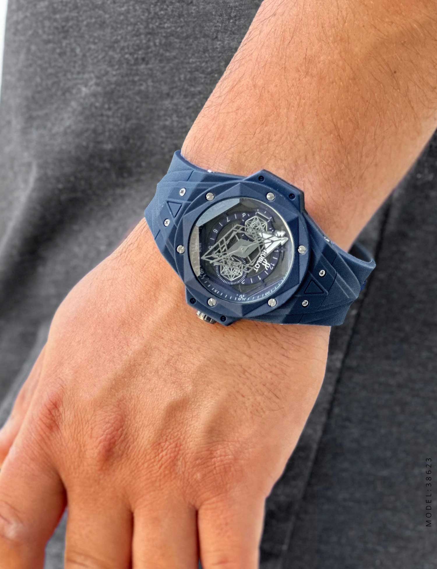 ساعت مچی عقربه ای مردانه Hublot مدل 38623