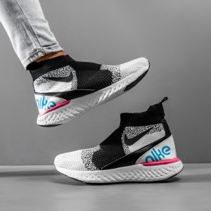کفش ورزشی Nike مردانه مشکی سفید مدل Andranik